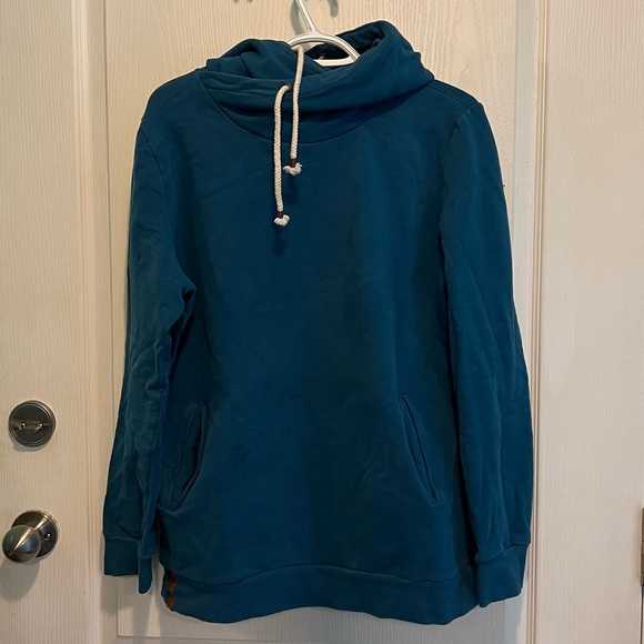 AMPERSAND AVE Tops - 🌼Ampersand Ave singlehood -blue